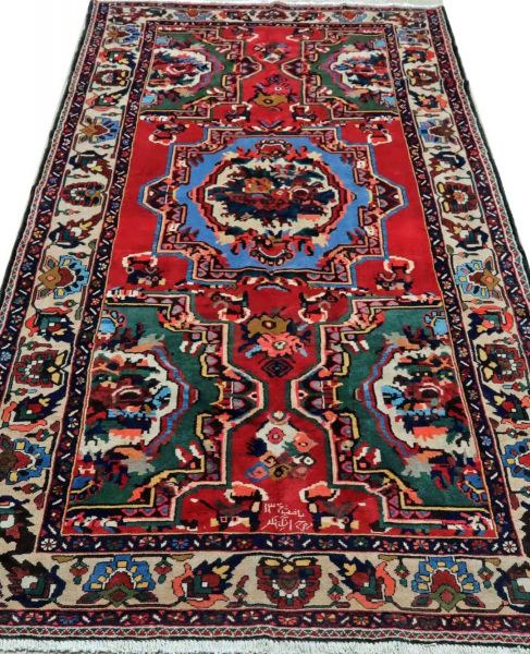 https://www.armanrugs.com/ | 6' 0" x 10' 5" Red Bakhtiari Hand Knotted Wool Authentic Persian Rug