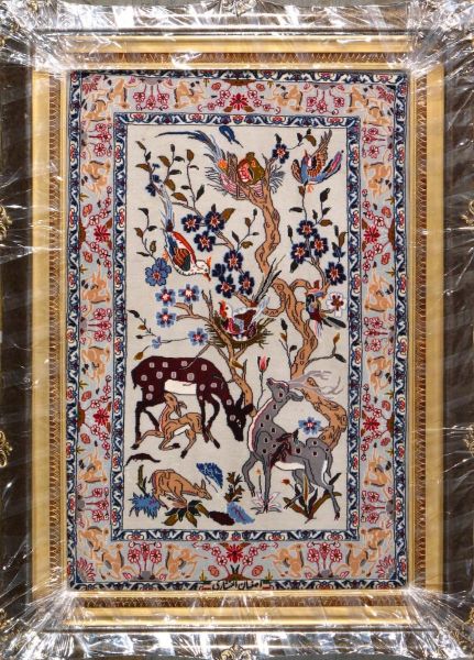 https://www.armanrugs.com/ | 2' 4" x 3' 6"  Ivory Esfahan Hand Knotted Wool & Silk Authentic Persian Rug